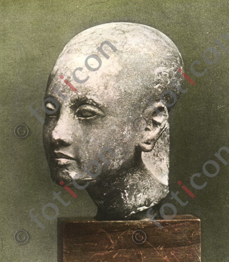 Kopf einer ägyptischen Prinzessin | Head of an Egyptian princess (foticon-simon-008-076.jpg)
